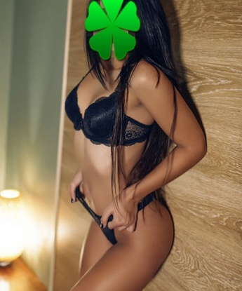 Хэлло, милый 😘 Я - та самая индивидуалка, которую ты давно искал... Страстная и ненасытная, я готова сделать тебе ночь незабываемой. 🌃 Я создам для тебя атмосферу расслабления, уютного комфорта и беззаботности. Забудь обо всем и доверься моим опытным рукам, которые прикоснутся к твоему телу с нежностью и страстью. 💆♀️
Мои услуги включают классический массаж, эротический массаж, французский делюкс и множество других интимных радостей. Я всегда открыта для экспериментов и новых приключений. Обещаю, ты не останешься равнодушным к моему мастерству и ярким моментам, которые мы проведем вместе. 😉💕
Но не верь только моим словам, посмотри своими глазами на мои фото, которые я люблю делиться с моими дорогими гостями. 📸 И не забудь прочитать отзывы о моей работе, чтобы убедиться в качестве и надежности моих услуг. 🌟
Готов исполнить твои самые сокровенные мечты? Тогда не теряй время, позвони мне прямо сейчас и договоримся о встрече в Москве. Не упущу возможность позаботиться о тебе и доставить тебе удовольствие, о котором ты давно мечтал. 💋💫 Кирочка